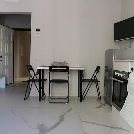 Dimore Pietrapenta Apartments, Suites & Rooms - Via Lucana 223, Via Piave 23, Via Chiancalata 16 Matera Exteriör bild